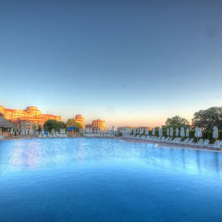 Andalucia النايت