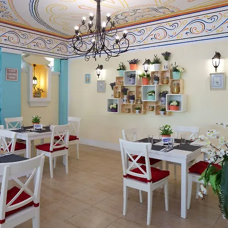 Andalucia منتجع