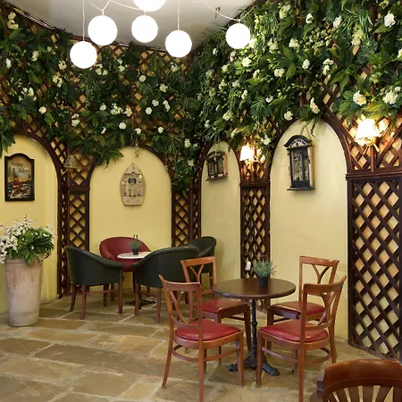 Andalucia منتجع النايت