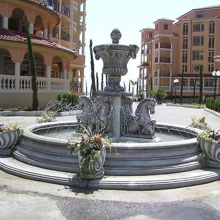 Andalucia النايت