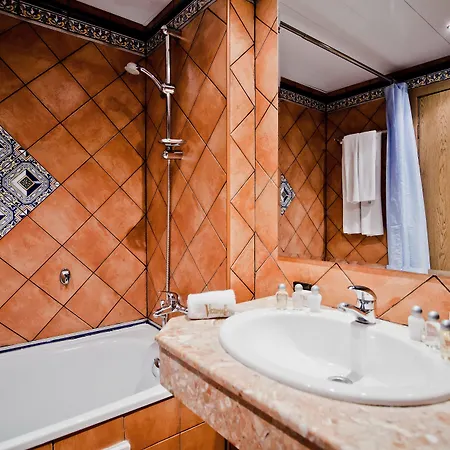 Andalucia Complex Elenite