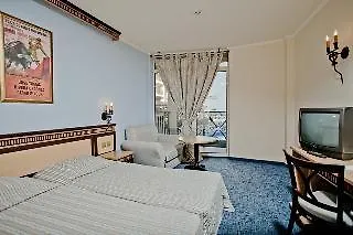 Andalucia Complex Elenite